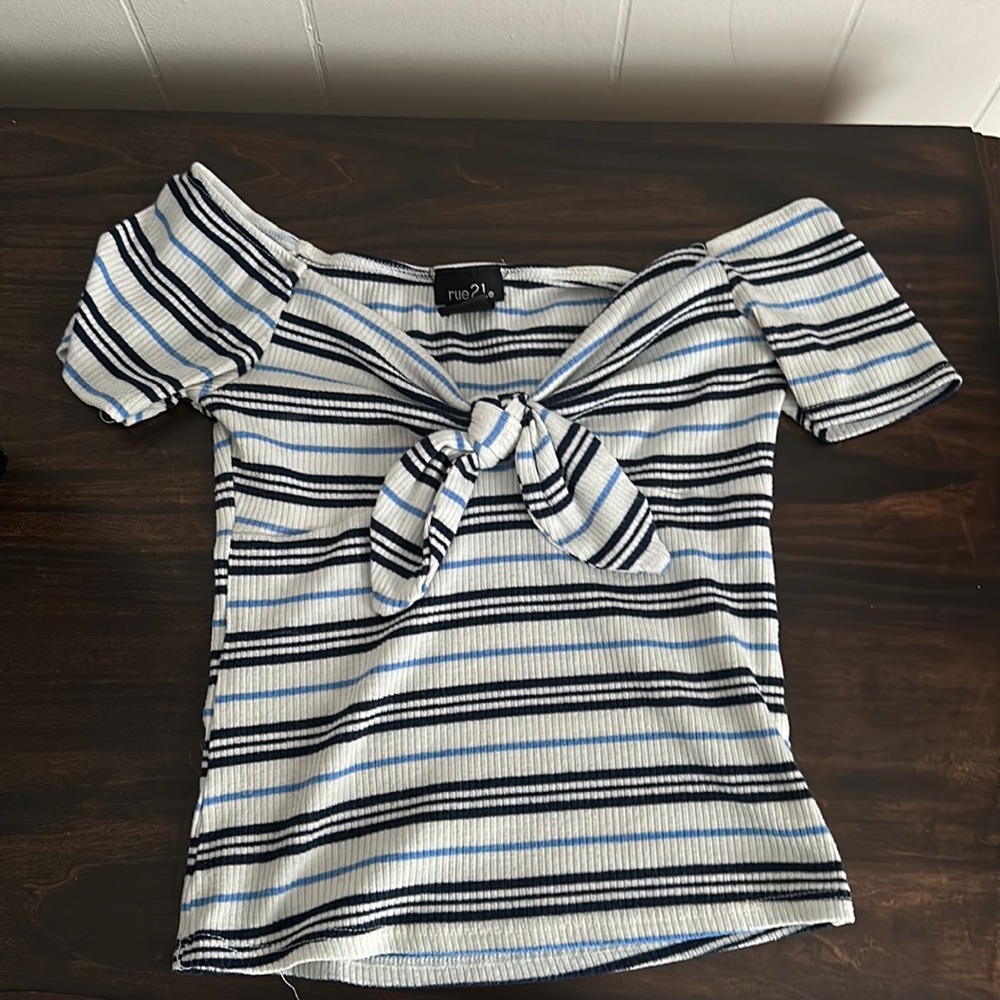 Off the Shoulder Crop Top